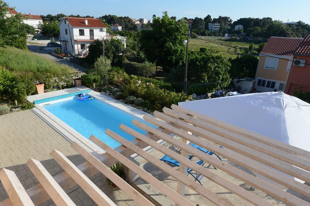 Apartment Mara بيتريتْشاني الغرفة الصورة