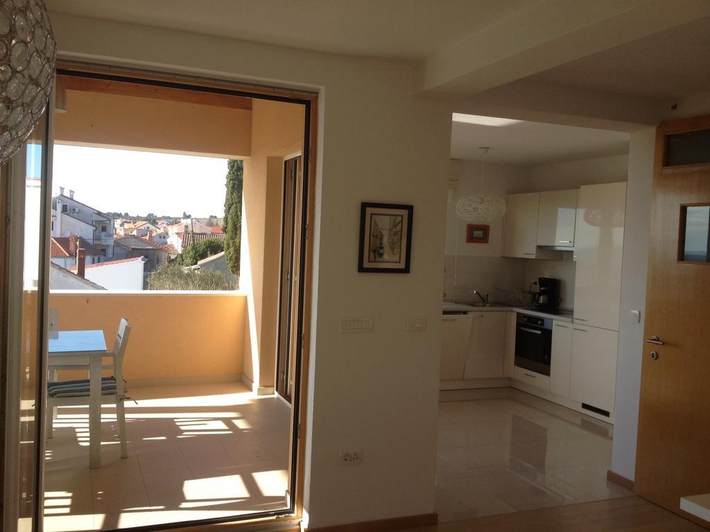 Apartment Mara بيتريتْشاني الغرفة الصورة