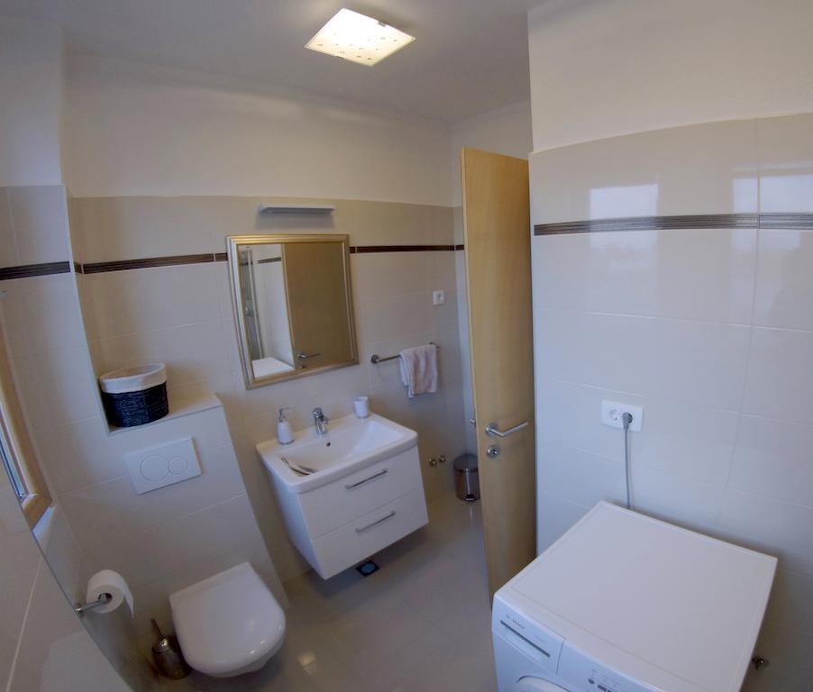 Apartment Mara بيتريتْشاني الغرفة الصورة